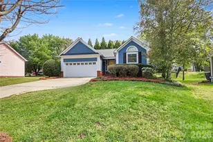 804 Mill Run Dr, Charlotte, NC 28209 - Photo 1