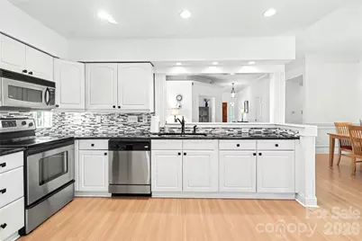 804 Mill Run Drive, Charlotte, NC 28209 - Photo 31