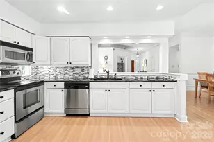 804 Mill Run Dr, Charlotte, NC 28209 - Photo 31