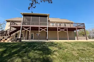 2016 Rocky Stream Rd, York, SC 29745 - Photo 5