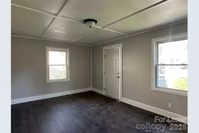 331 W Bingham Street, Statesville, NC 28677 - Photo 7