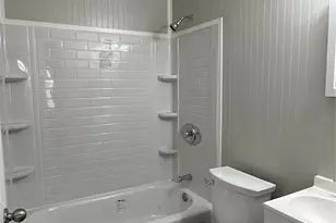 331 W Bingham St, Statesville, NC 28677 - Photo 5