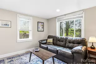 33 Kilpatrick St, Brevard, NC 28712 - Photo 23