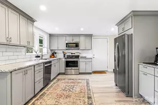 33 Kilpatrick St, Brevard, NC 28712 - Photo 19