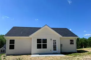 1201 Elizabeth Street W, Pageland, SC 29728 - Photo 1