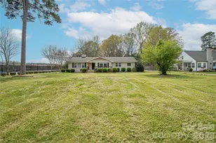 1302 E Franklin St, Monroe, NC 28112 - Photo 3