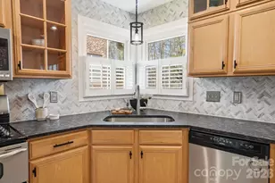 1330 Crown Ridge Dr, Fort Mill, SC 29708 - Photo 23