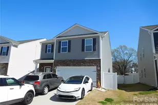 8112 Clairwood Dr, Charlotte, NC 28269 - Photo 1