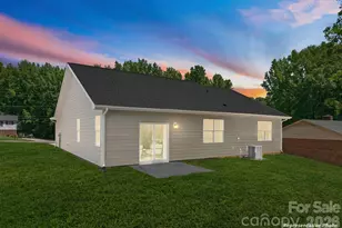 114 Coolbrook Rd, Union Grove, NC 28269 - Photo 29