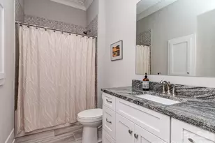14124 Shelburne Vlg Dr, Charlotte, NC 28278 - Photo 19