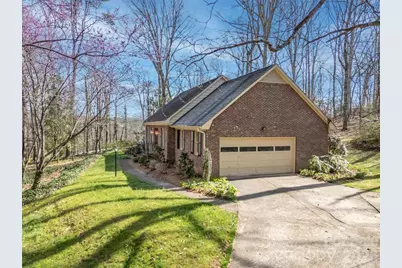 277 Forest Hills Circle, Rutherfordton, NC 28139 - Photo 3