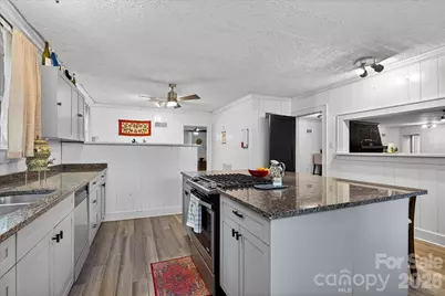 30640 Lockwood Drive, Albemarle, NC 28001 - Photo 19