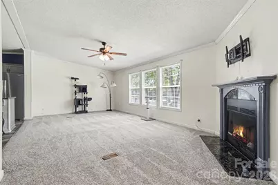 2171 Brantley Creek Drive, Kannapolis, NC 28083 - Photo 7