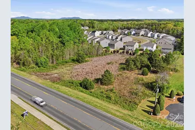 1386 Highway 55 Highway E, Clover, SC 29710 - Photo 13