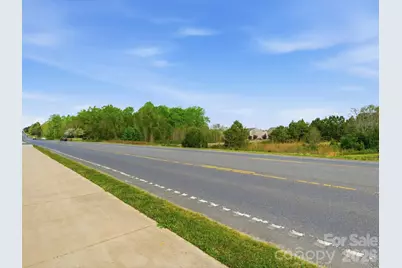 1386 Highway 55 Highway E, Clover, SC 29710 - Photo 17