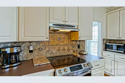 187 Fox Den Circle, Statesville, NC 28677 - Photo 9