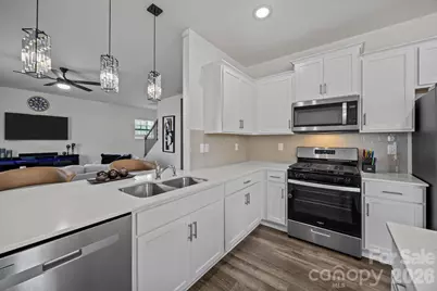 173 N Hill Lane, Troutman, NC 28166 - Photo 15