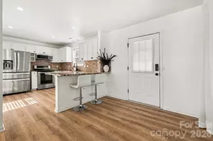 2519 Saluda Dr, Gastonia, NC 28054 - Photo 9