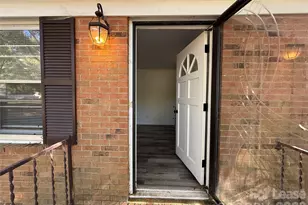 201 Allison Dr, Matthews, NC 28104 - Photo 5