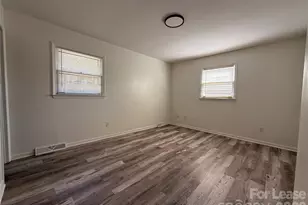 201 Allison Dr, Matthews, NC 28104 - Photo 21