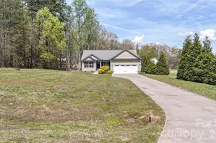 170 Lonestar St, Salisbury, NC 28147 - Photo 5