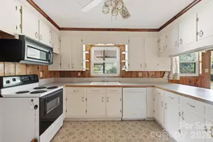 4108 Terry Terrace, Matthews, NC 28105 - Photo 7