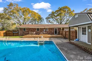 913 Webb Rd, Ellenboro, NC 28040 - Photo 3