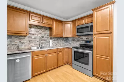 913 Webb Road, Ellenboro, NC 28040 - Photo 5