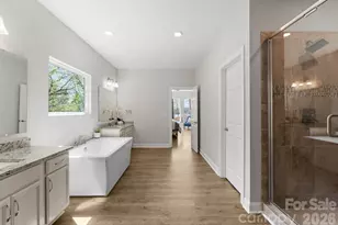 13701 Petworth Ct, Charlotte, NC 28278 - Photo 21