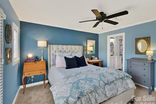 4916 S Hill View Dr, Charlotte, NC 28210 - Photo 13