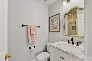 4916 S Hill View Dr, Charlotte, NC 28210 - Photo 17