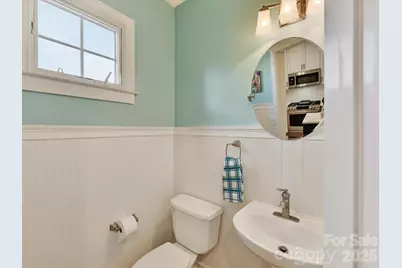 4916 S Hill View Drive, Charlotte, NC 28210 - Photo 11