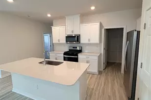 12036 Zazu Wy, Charlotte, NC 28215 - Photo 3