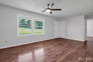 347 Crestview St, Rutherfordton, NC 28139 - Photo 13
