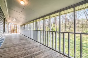 347 Crestview St, Rutherfordton, NC 28139 - Photo 33