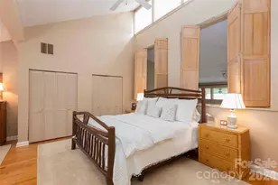 24 E Toxaway Shores Rd, Lake Toxaway, NC 28747 - Photo 17