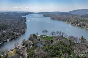 24 E Toxaway Shores Rd, Lake Toxaway, NC 28747 - Photo 37