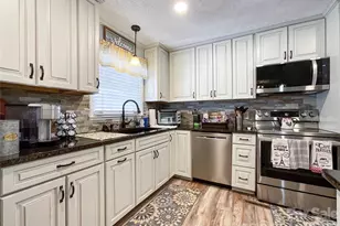 324 Picketts Cir, Indian Trail, NC 28079 - Photo 11