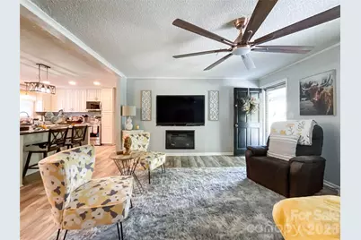 324 Picketts Circle, Indian Trail, NC 28079 - Photo 5