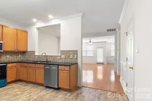 129 High Ridge Rd, Mooresville, NC 28117 - Photo 9