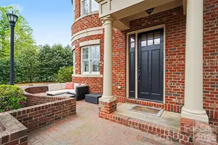 6705 Louisburg Square Ln, Charlotte, NC 28210 - Photo 3