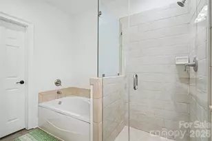 6705 Louisburg Square Ln, Charlotte, NC 28210 - Photo 19