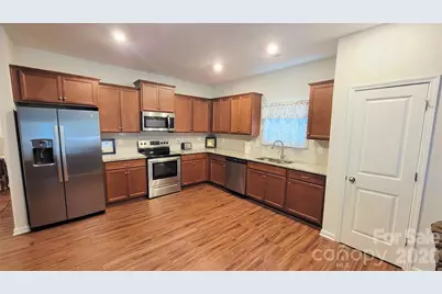 343 Ox Bow Circle, Mount Holly, NC 28120 - Photo 7