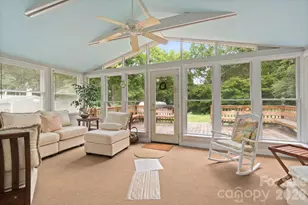 4215 Chelmsford Rd, Charlotte, NC 28211 - Photo 19