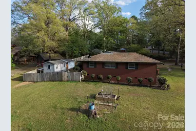 303 Breslin Street, Wadesboro, NC 28170 - Photo 5