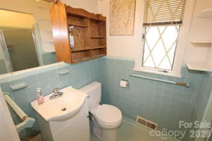 303 Breslin St, Wadesboro, NC 28170 - Photo 13