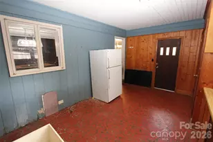 303 Breslin St, Wadesboro, NC 28170 - Photo 29