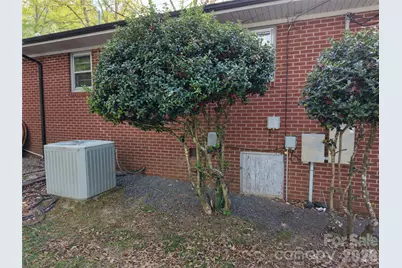 303 Breslin Street, Wadesboro, NC 28170 - Photo 43