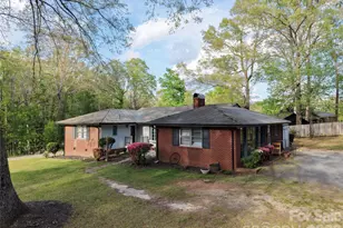 303 Breslin St, Wadesboro, NC 28170 - Photo 3