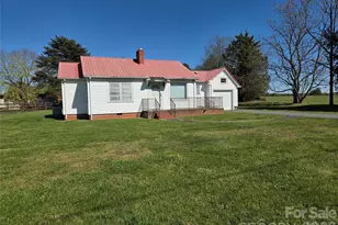 2744 N Nc 16 Business Hwy, Denver, NC 28037 - Photo 1